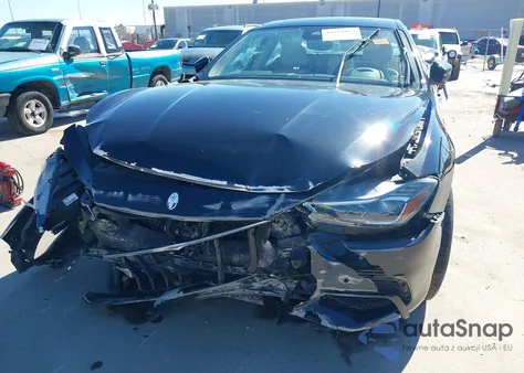 2022 Maserati Ghibli Modena Q4 из США, поврежденный, VIN ZAM57YTM4NX399942